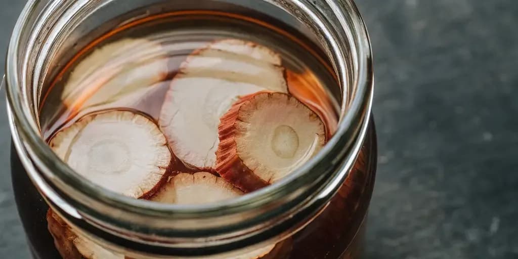 Công Dụng Tuyệt Vời Của Sâm Lát Tẩm Mật Ong Trong Cuộc Sống Hàng Ngày