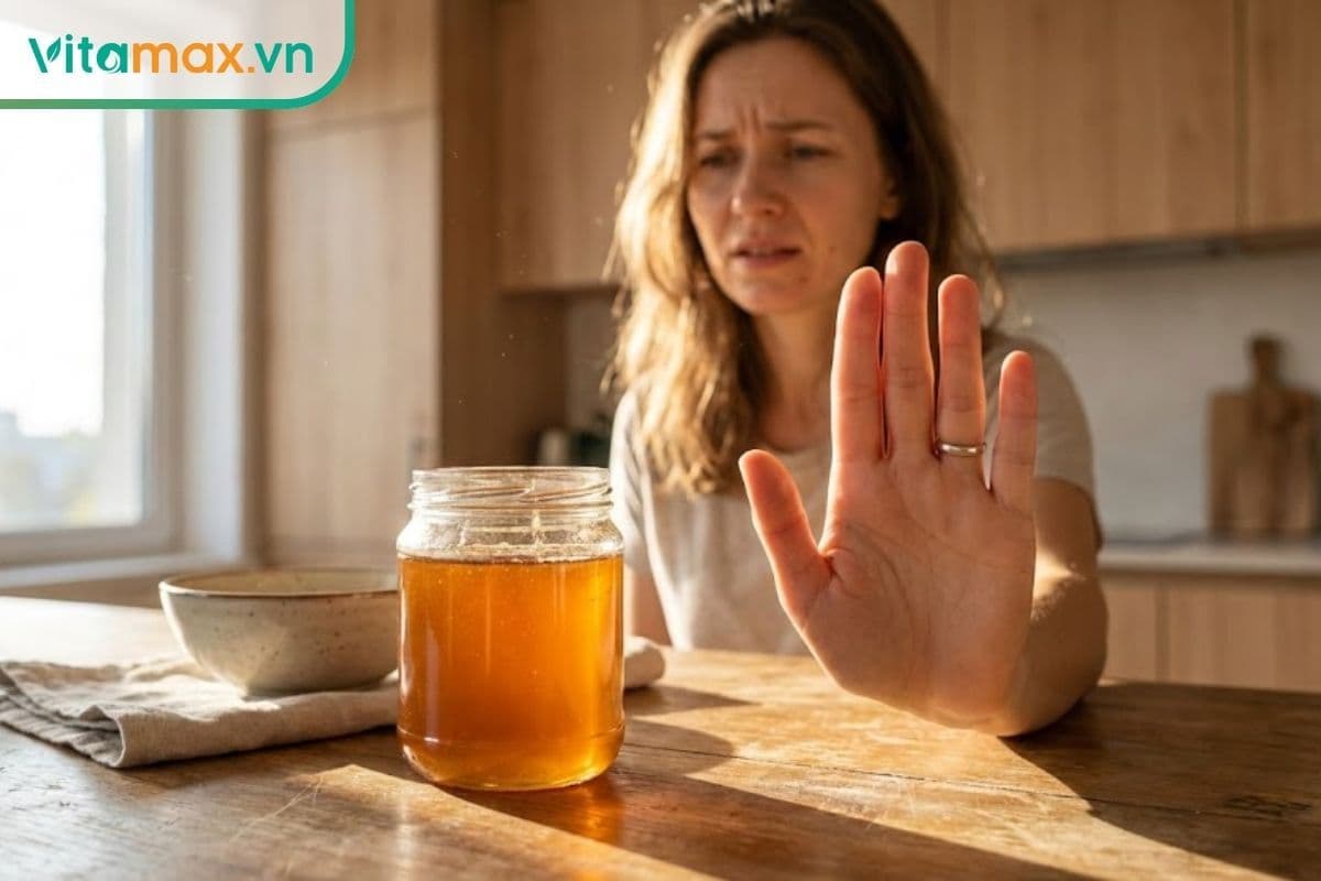 Dị ứng mật ong là gì? Phản ứng thường gặp & cách xử lý