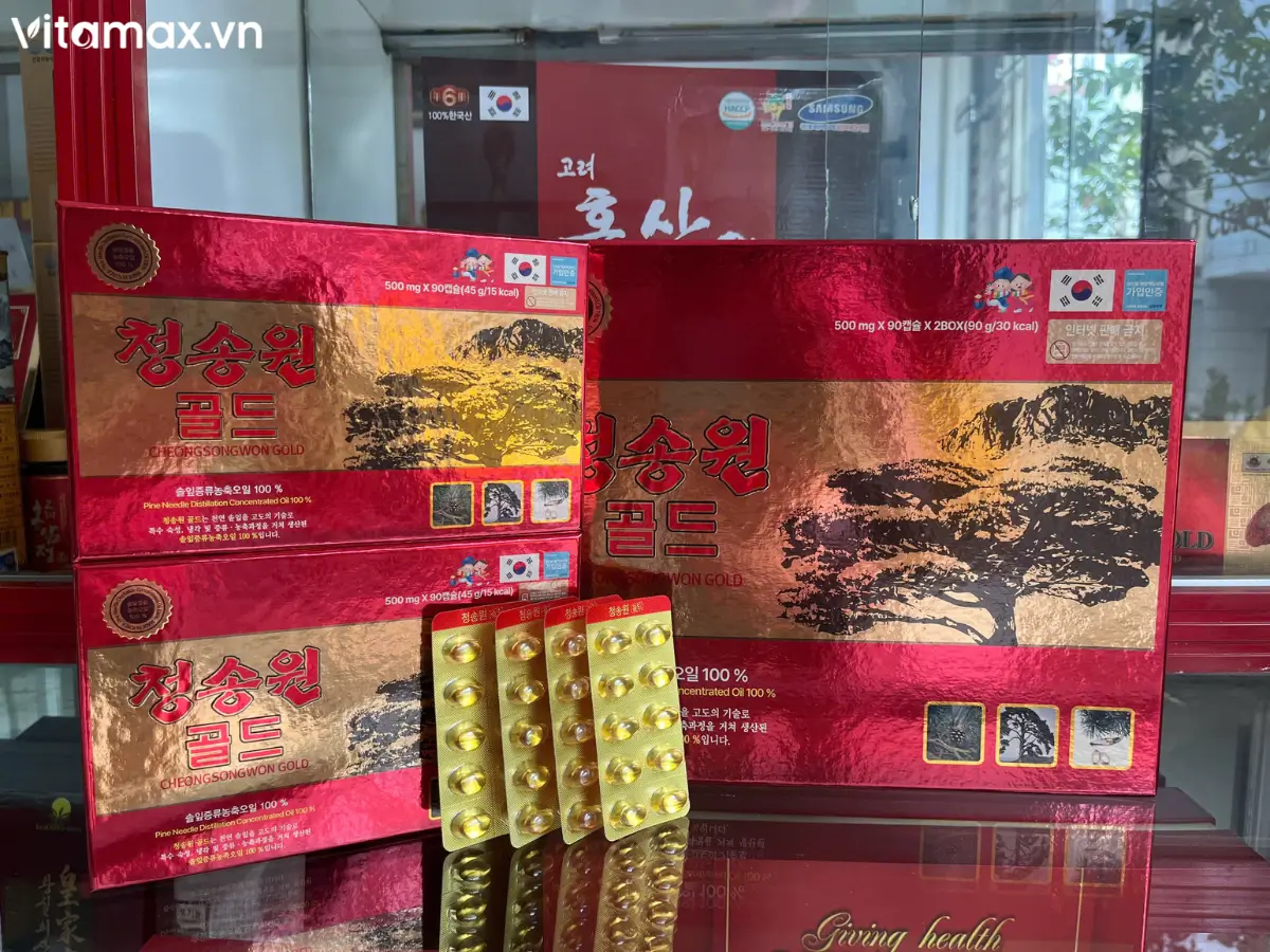 Những viên tinh dầu thông đỏ vàng óng với độ tinh khiết cao của Samsung Cheong Song Won Gold